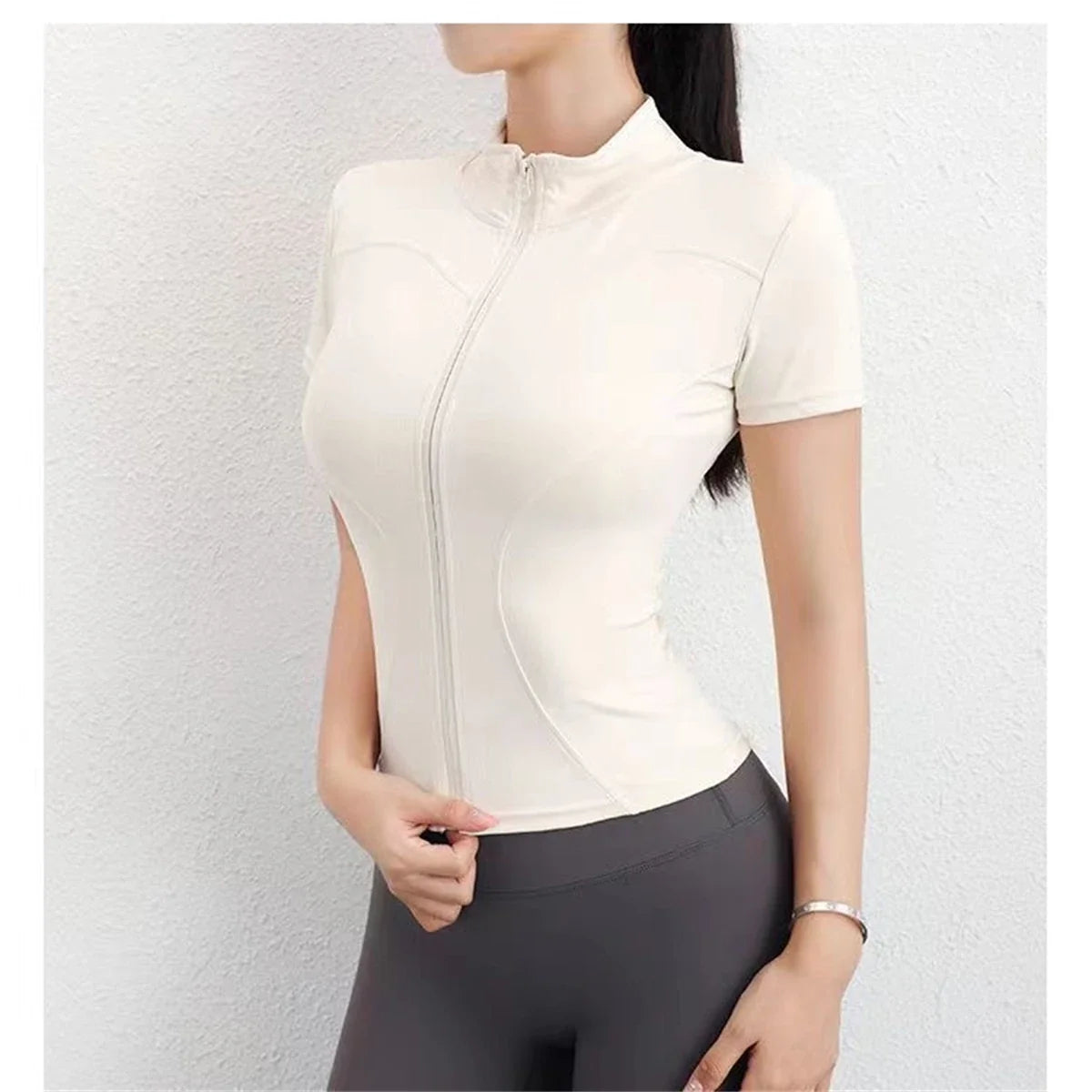 Women's Slim Fit Zipper Yoga Top Short Sleeve