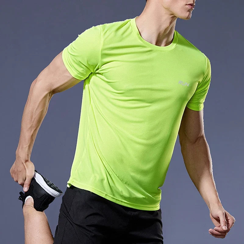 Men's Performance Running Tee for Active Workouts