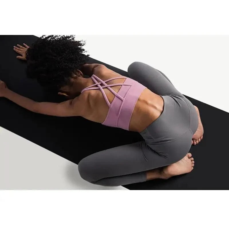 Women's Nylon Breathable Yoga Sports Bra Top